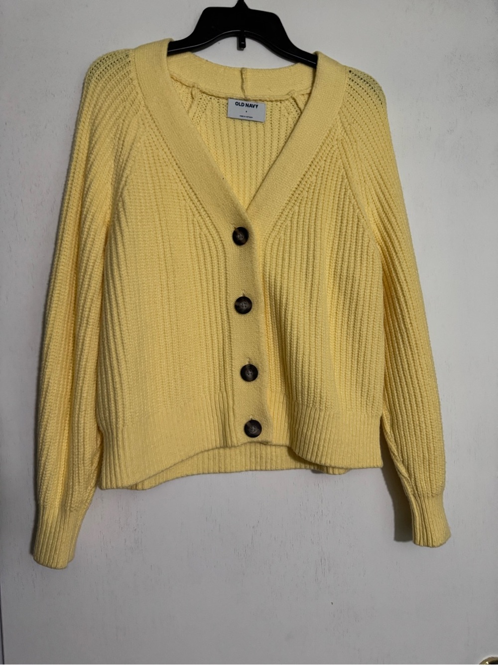 Old Navy Pale Yellow Ribbed V-Neck Button Cardigan
